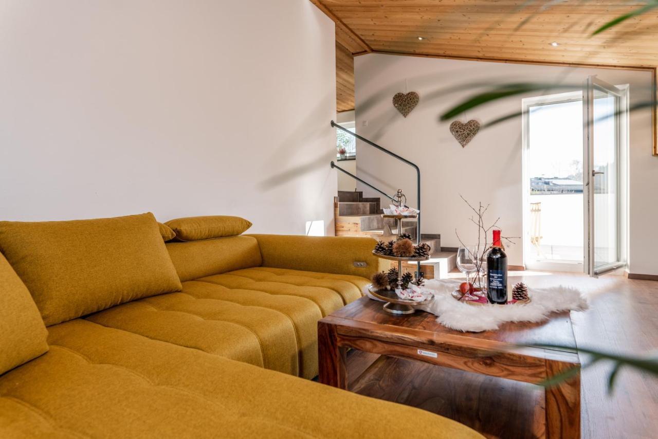 Schlicki'S Appartement フラッハウ エクステリア 写真